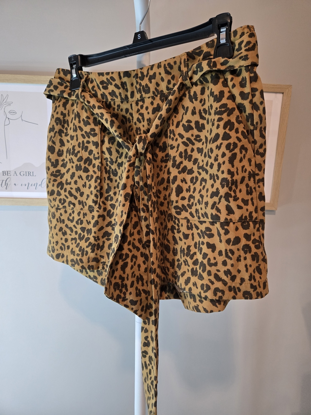 a new day Leopard Print Tie-Waist Shorts in Brown and Black